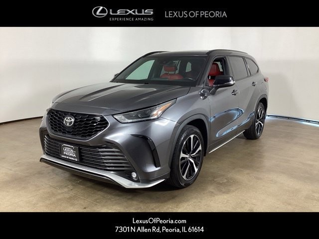 Used 2021 Toyota Highlander XSE AWD/4WD image 1