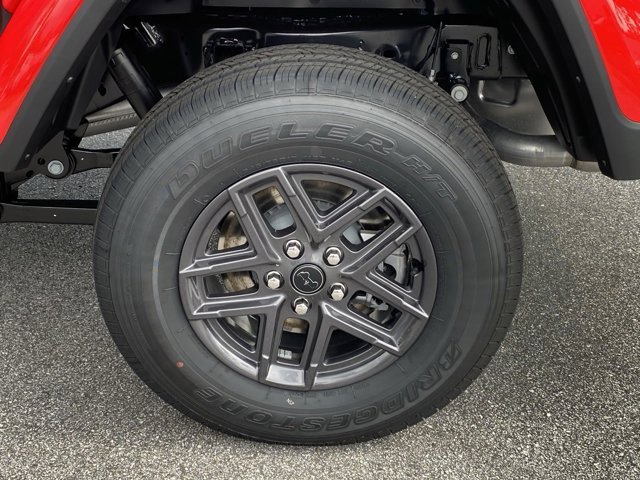 New 2024 Jeep Gladiator Sport image 19