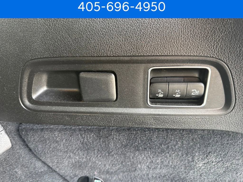 Used 2021 Mercedes-Benz GLS 450 4MATIC image 35