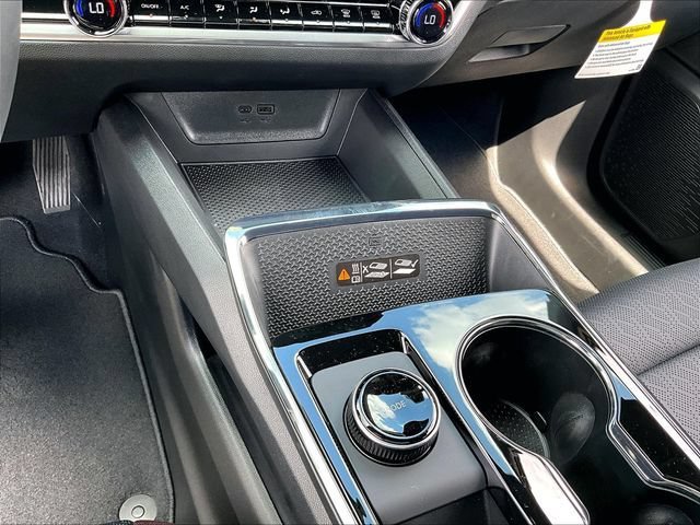 New 2027 Chevrolet Equinox RS w/ Convenience Package III FWD image 26
