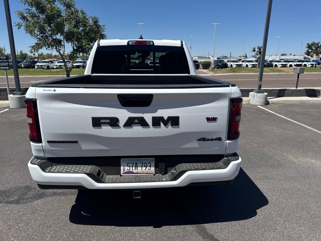 Used 2025 RAM 1500 Big Horn AWD/4WD image 3