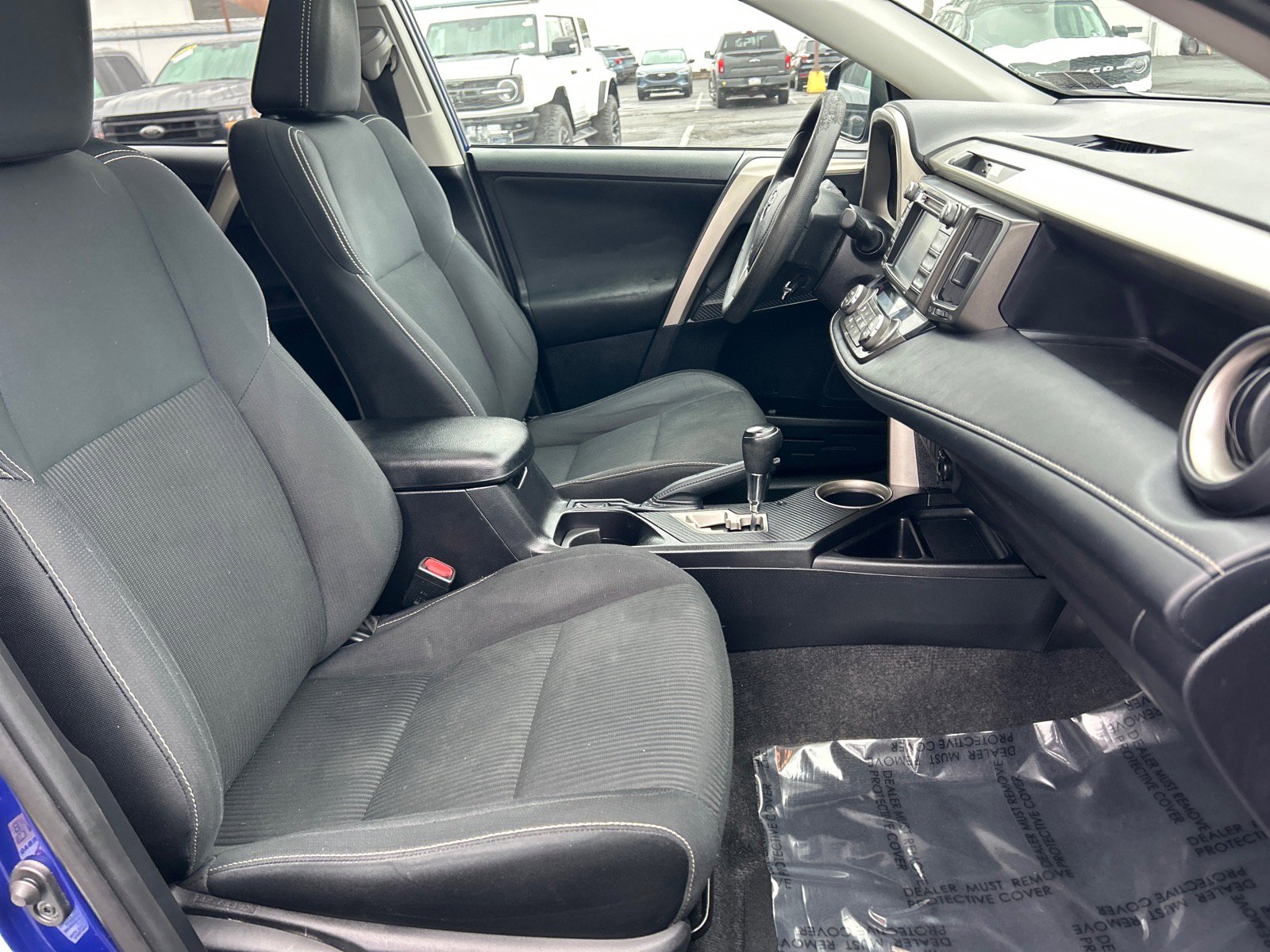 Used 2015 Toyota RAV4 XLE image 19