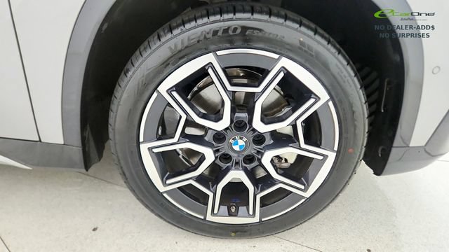 Used 2025 BMW X1 xDrive28i AWD/4WD image 70