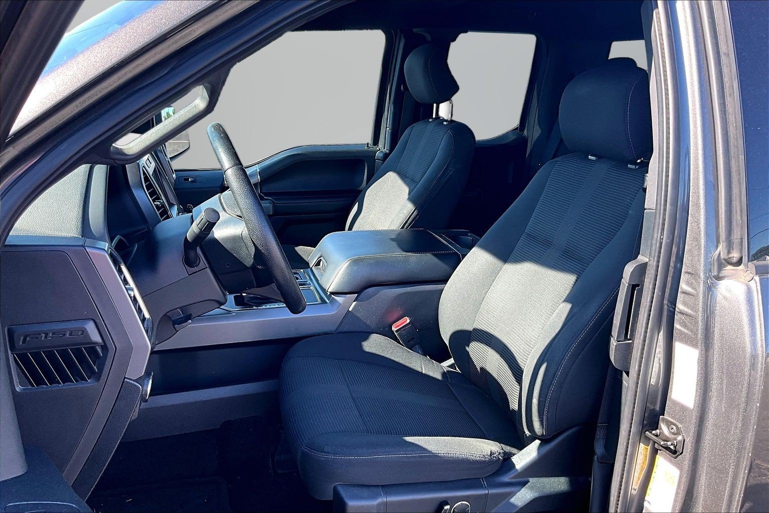 Used 2016 Ford F150 XLT w/ Equipment Group 302A Luxury RWD image 16
