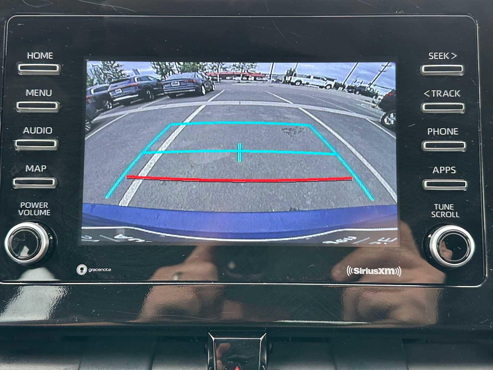 Used 2024 Toyota Camry SE image 28