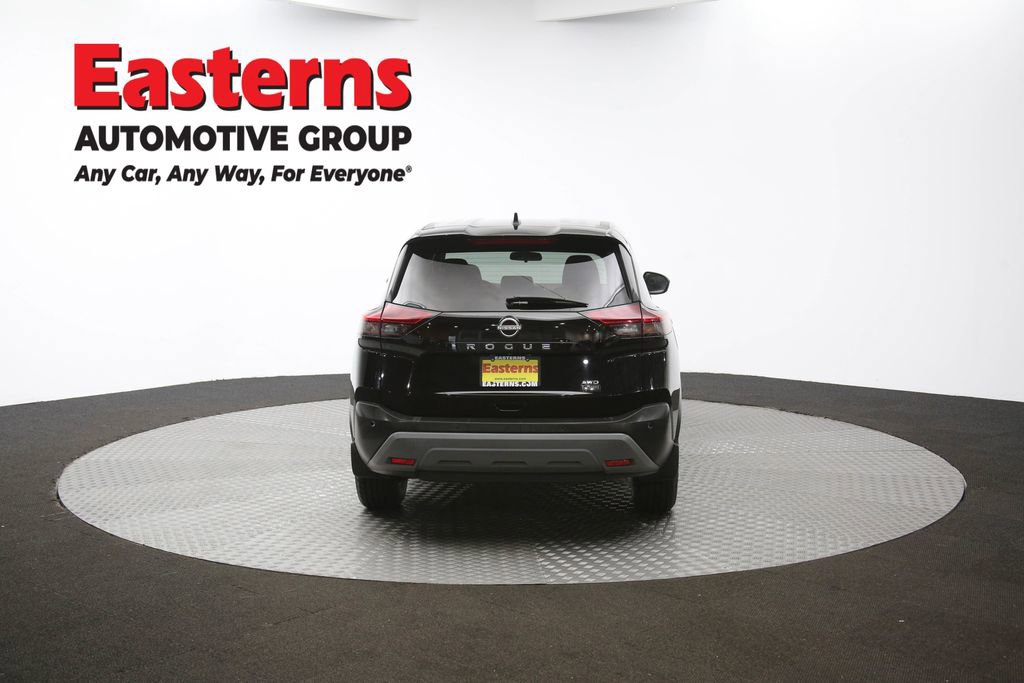 Used 2022 Nissan Rogue S image 33