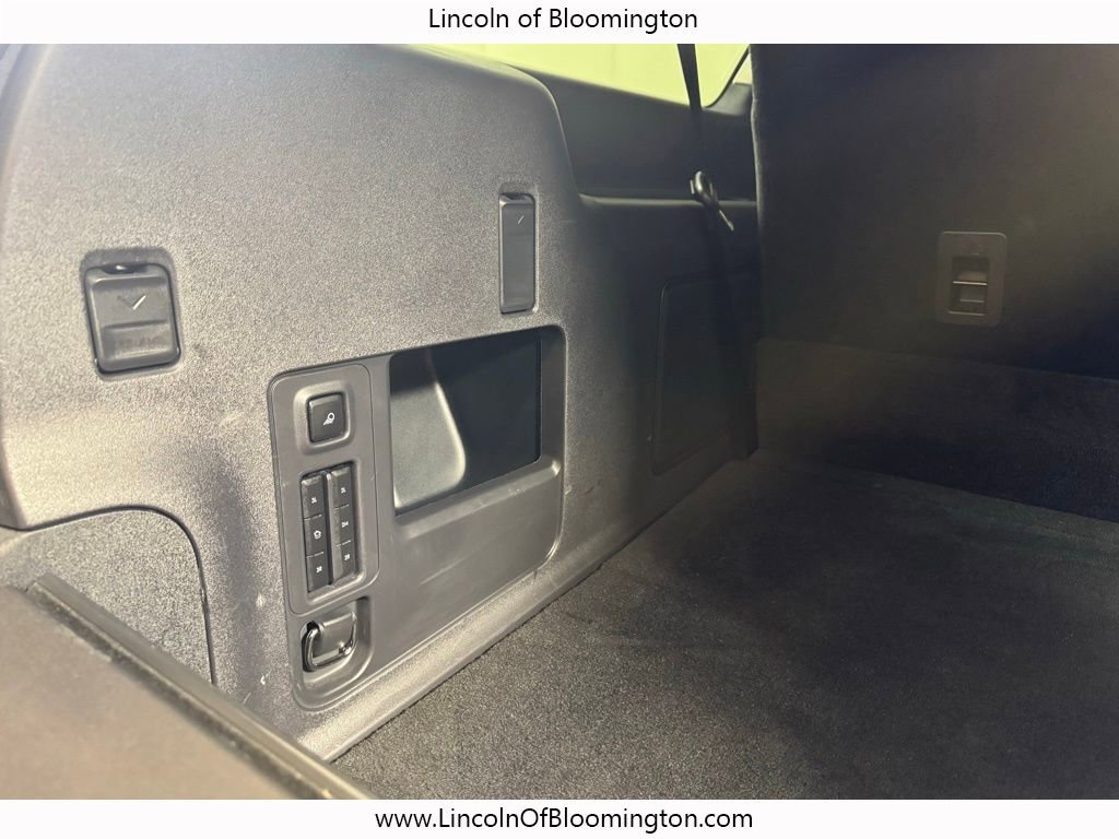 Used 2025 Lincoln Navigator L Reserve image 59