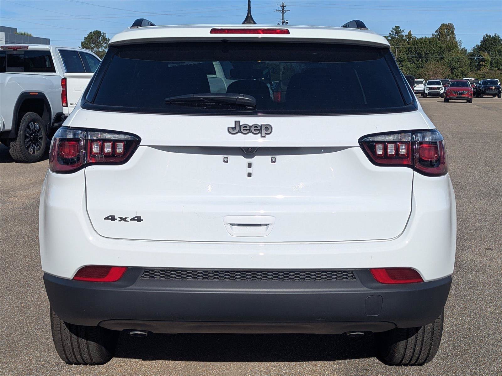 New 2026 Jeep Compass Latitude w/ Quick Order Package 29K AWD/4WD image 4