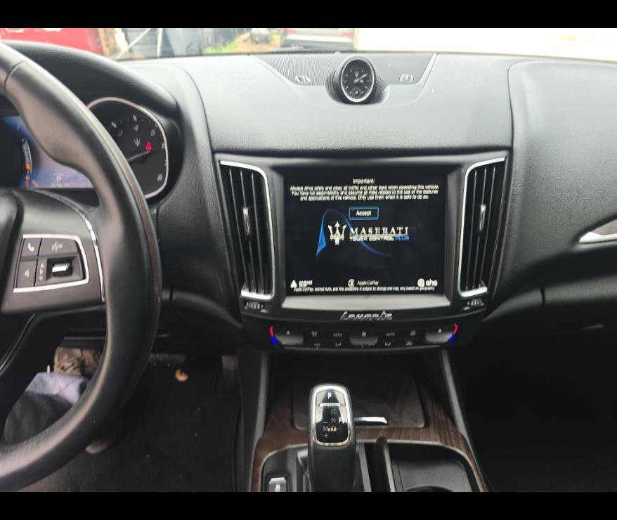 Used 2019 Maserati Levante 3.0L image 5