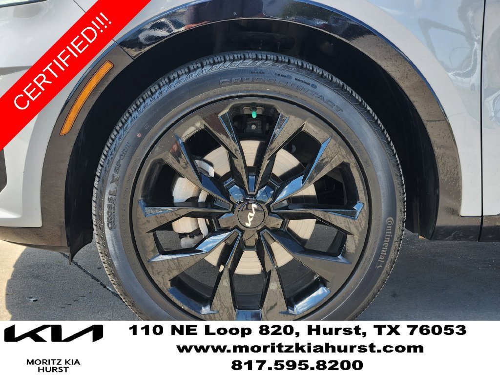 Certified 2023 Kia Sorento SX FWD image 17