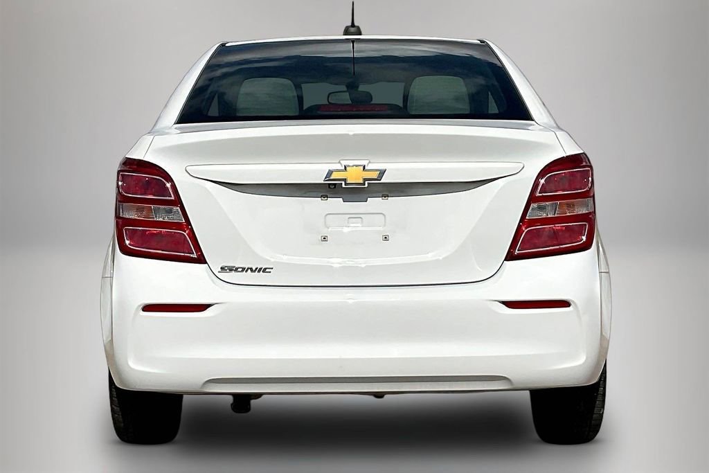 Used 2018 Chevrolet Sonic LS image 6