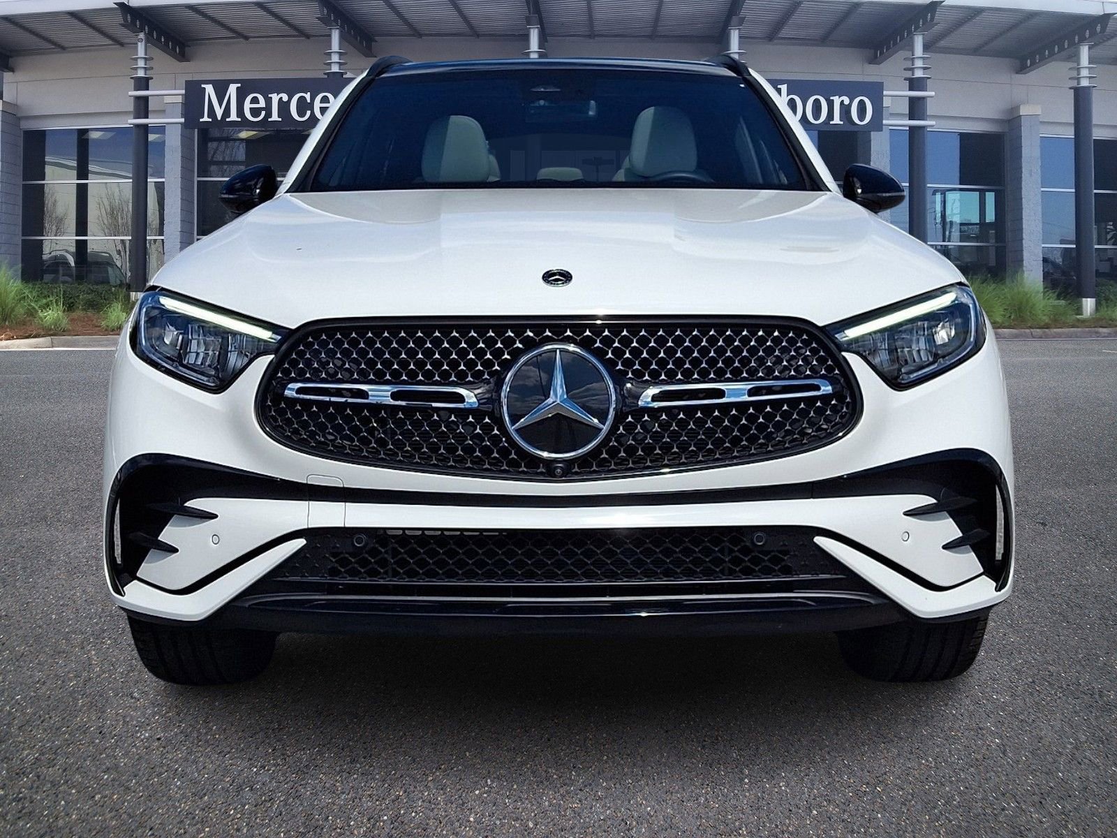 Certified 2023 Mercedes-Benz GLC 300 4MATIC image 2