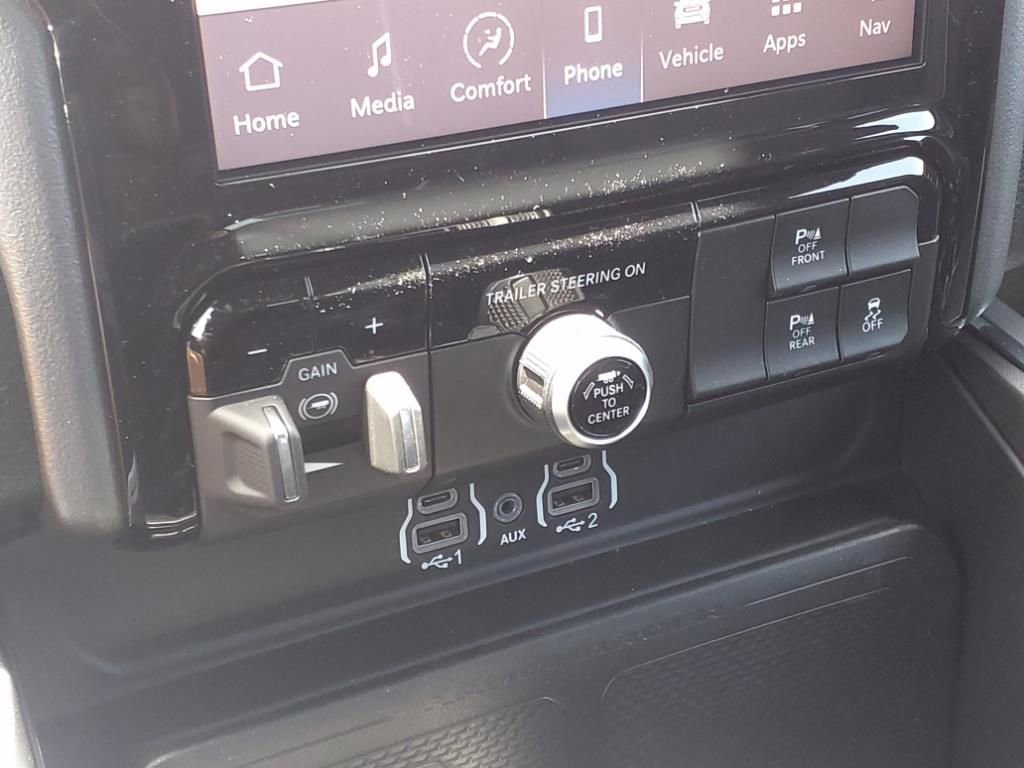 New 2025 RAM 1500 Laramie w/ Laramie Southwest Edition image 8