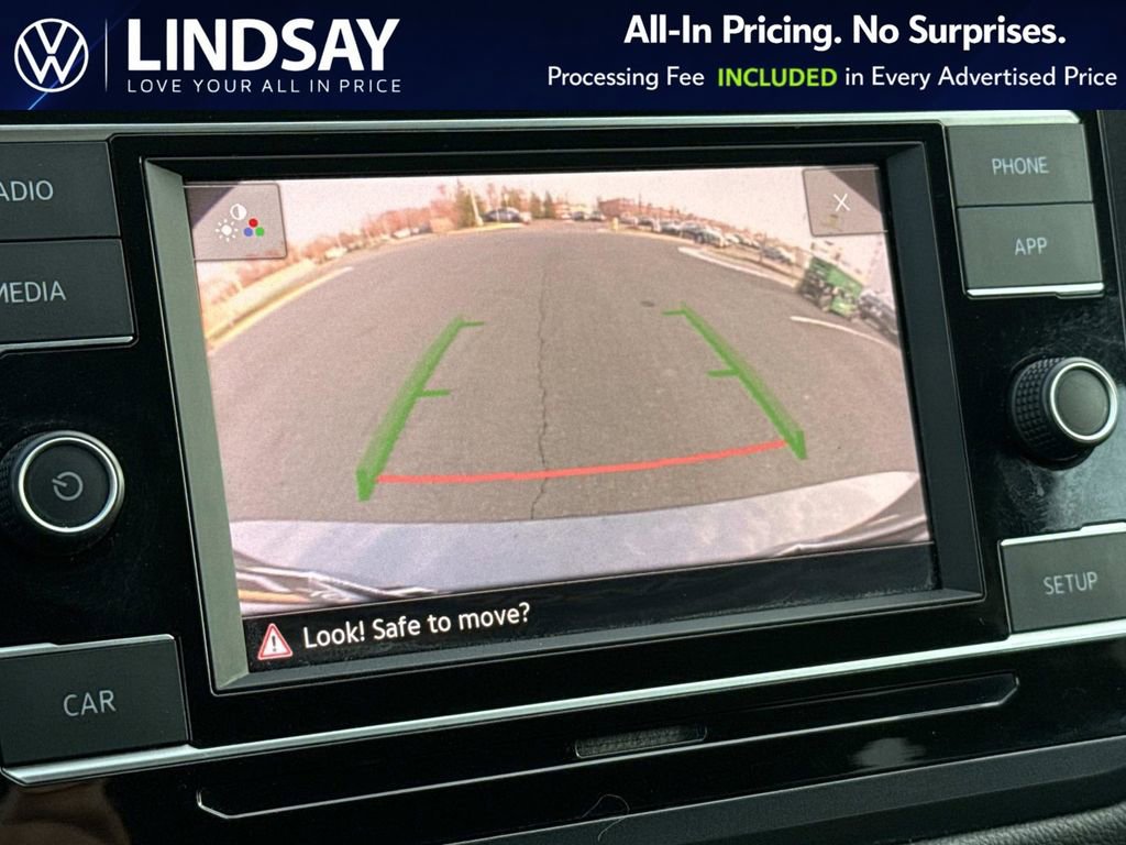 Used 2018 Volkswagen Tiguan S image 15