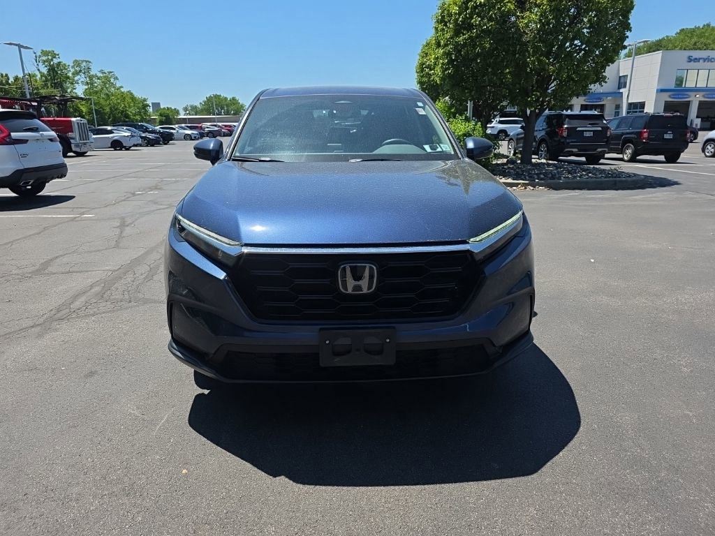 Used 2024 Honda CR-V EX image 2
