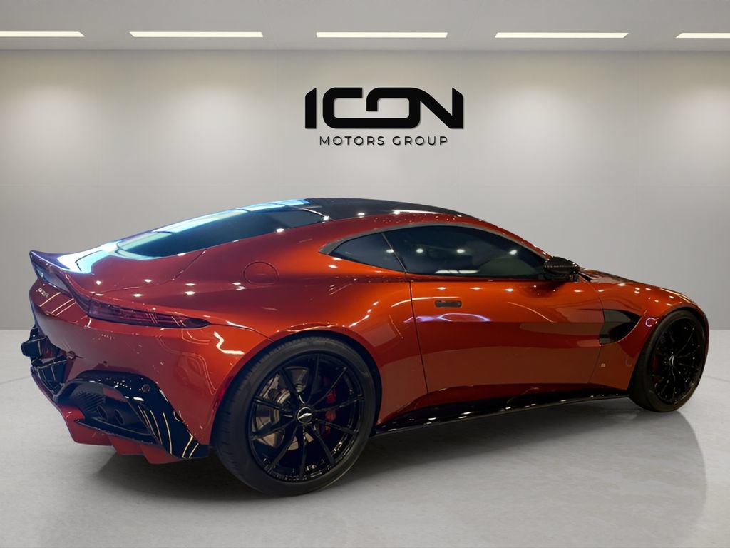 Used 2019 Aston Martin V8 Vantage Coupe RWD image 11