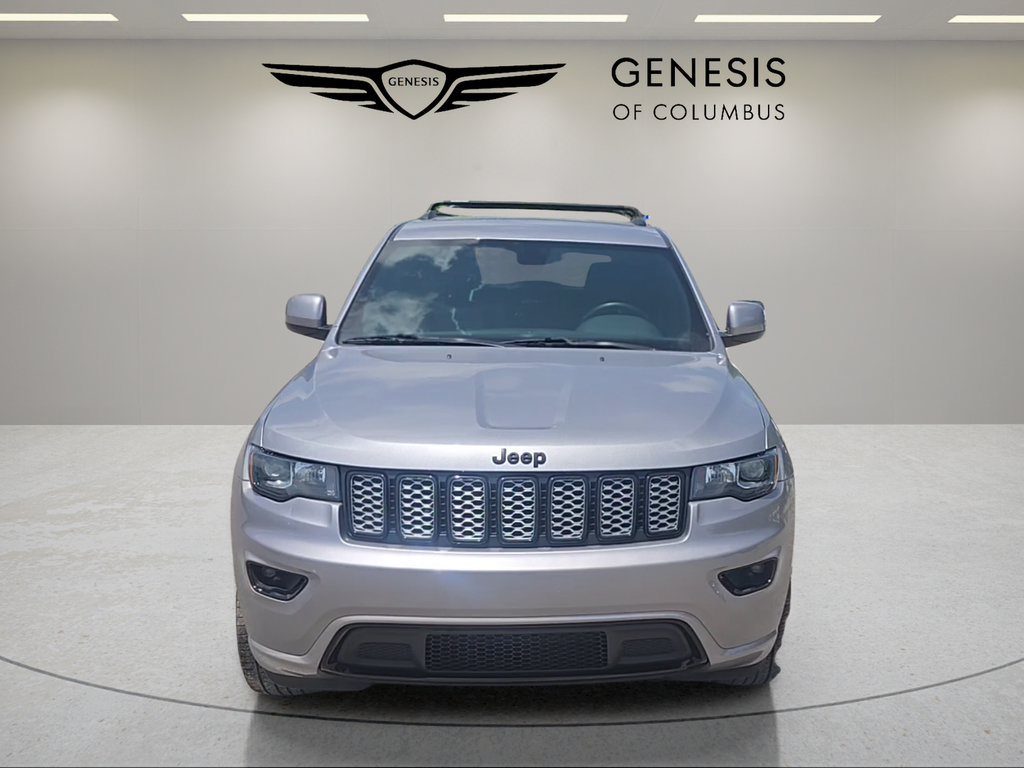 Used 2018 Jeep Grand Cherokee Altitude AWD/4WD image 8