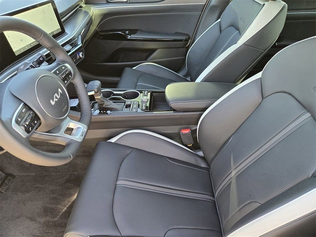 New 2026 Kia K5 GT-Line image 9