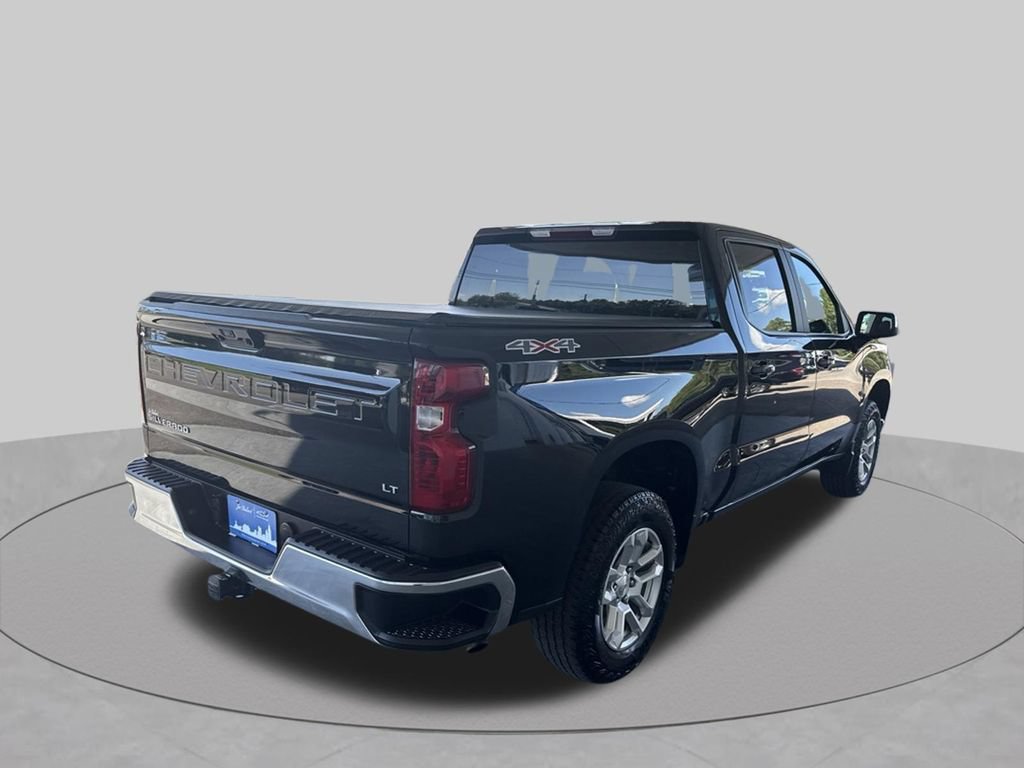 Used 2024 Chevrolet Silverado 1500 LT AWD/4WD image 8