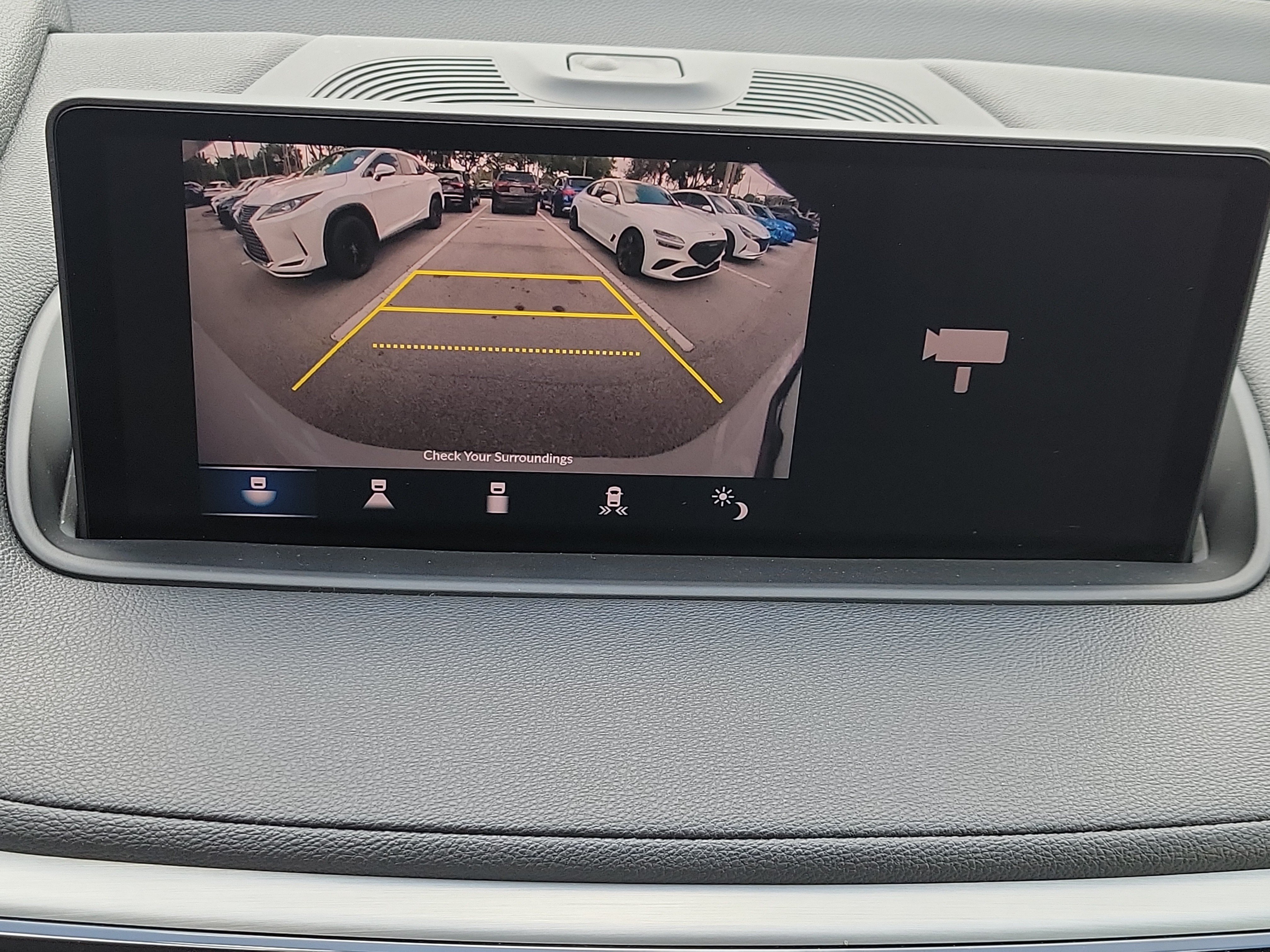 Used 2024 Acura MDX FWD image 23