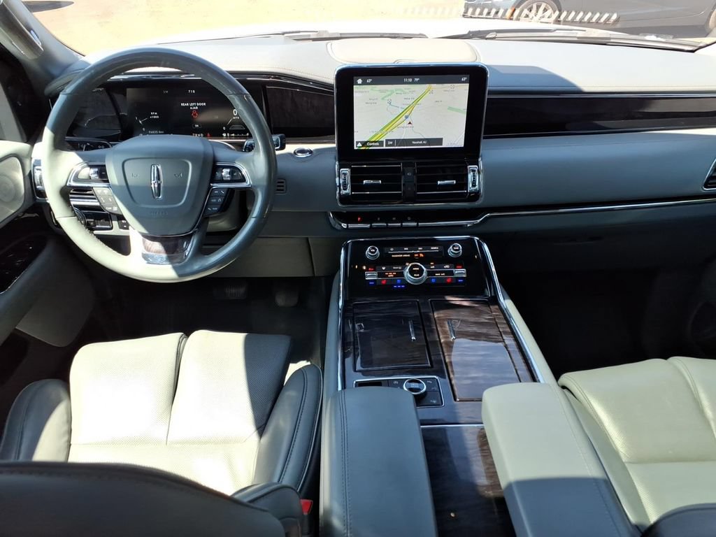 Used 2019 Lincoln Navigator L Reserve w/ Cargo Package AWD/4WD image 14