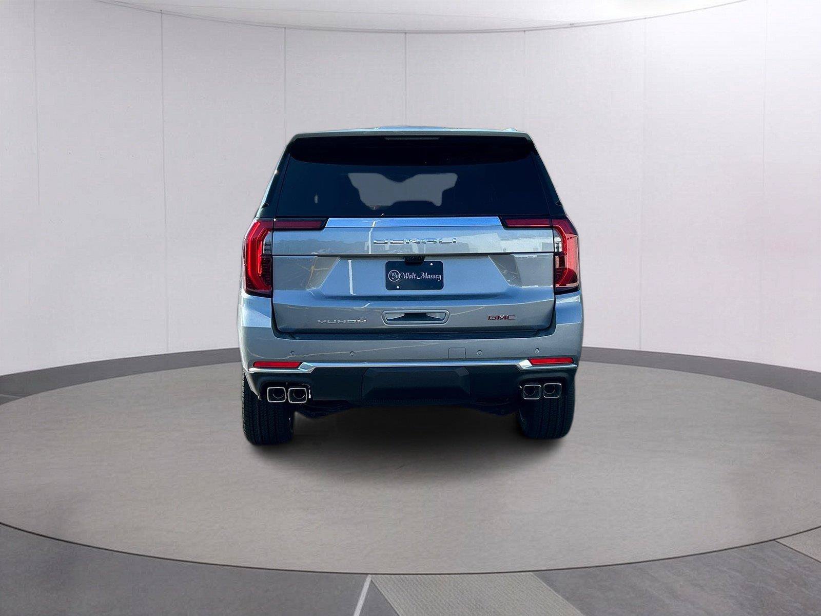 New 2026 GMC Yukon Denali w/ Denali Reserve Package AWD/4WD image 4