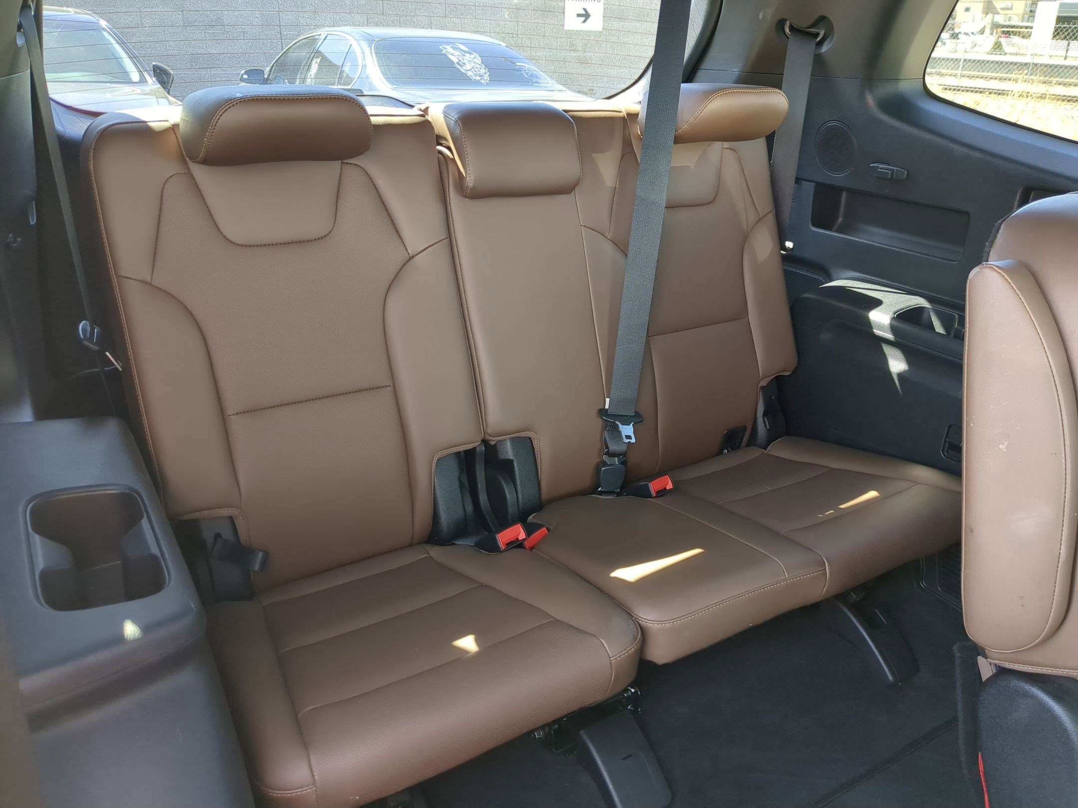 Used 2021 Kia Telluride SX w/ SX Prestige Package image 28