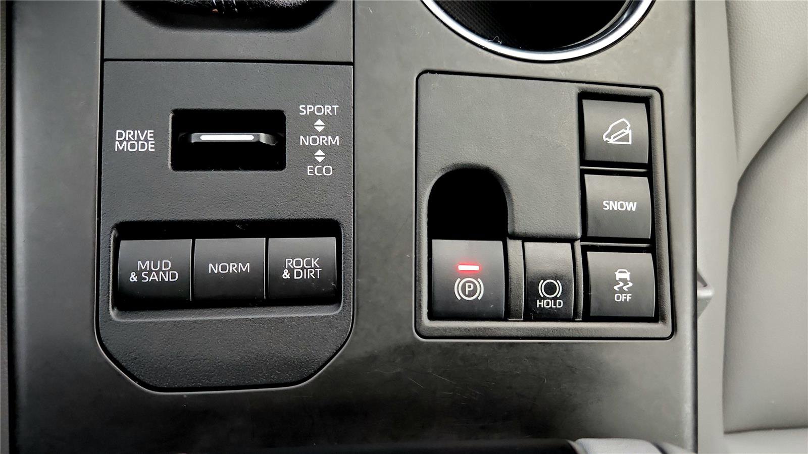 Certified 2023 Toyota Highlander XLE image 29