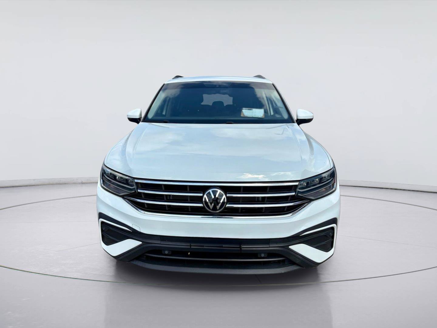 Used 2023 Volkswagen Tiguan S FWD image 10