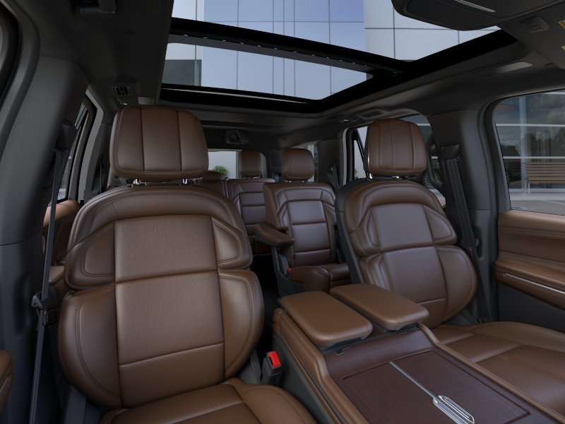 New 2026 Lincoln Navigator Reserve AWD/4WD image 23