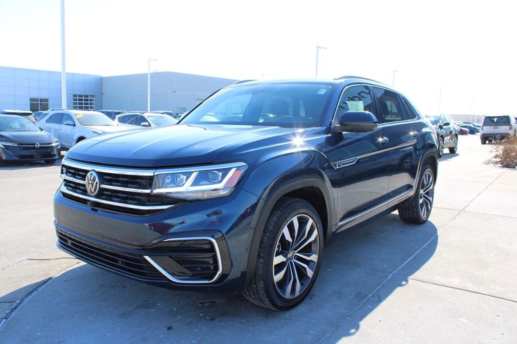 Used 2022 Volkswagen Atlas Cross Sport SEL Premium R-Line image 3