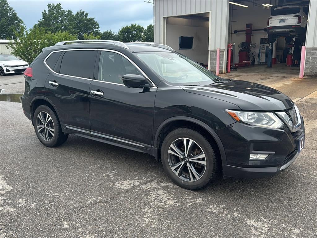 Used 2017 Nissan Rogue SL AWD/4WD image 7