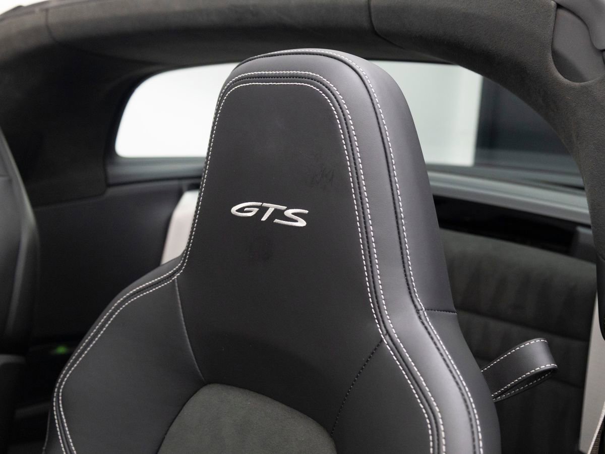 Certified 2023 Porsche 911 Targa 4 GTS image 24