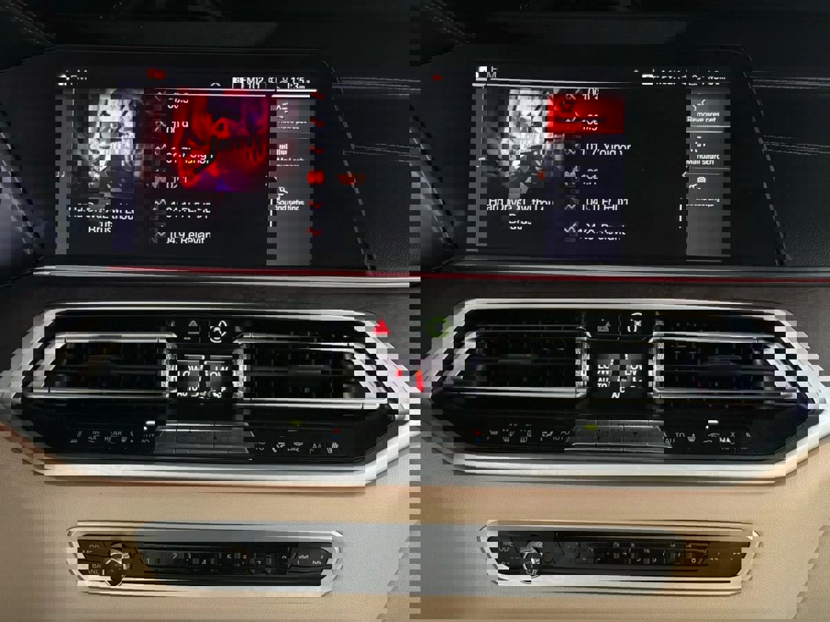 Used 2021 BMW X7 xDrive40i w/ Executive Package image 58