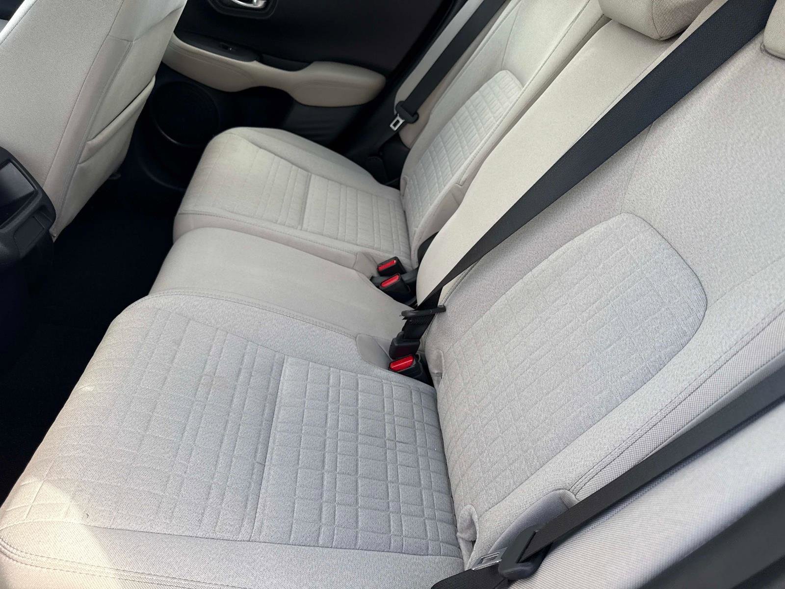 Certified 2023 Honda HR-V LX image 13