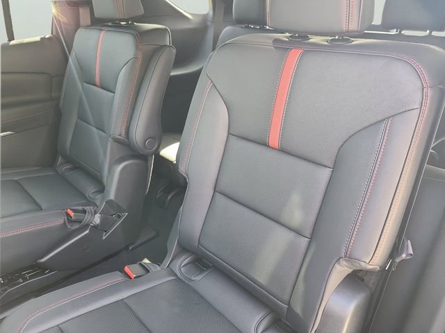 New 2026 Chevrolet Traverse RS image 15