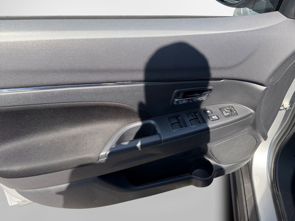 Used 2021 Mitsubishi Outlander Sport ES image 14