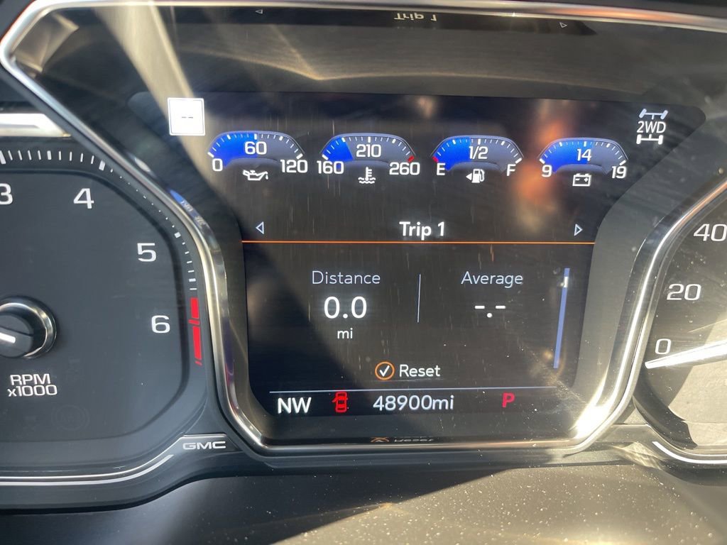 Used 2021 GMC Yukon SLT w/ SLT Luxury Plus Package image 24