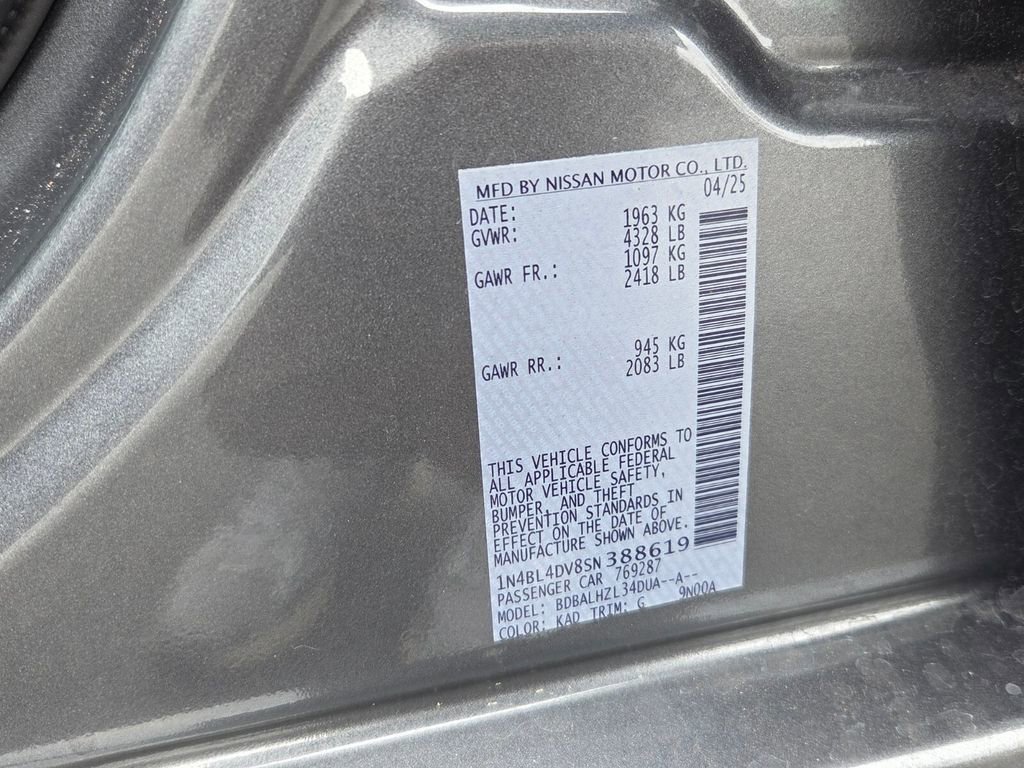 Used 2025 Nissan Altima 2.5 SV image 6