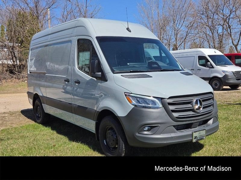 New 2026 Mercedes-Benz Sprinter 2500 image 1