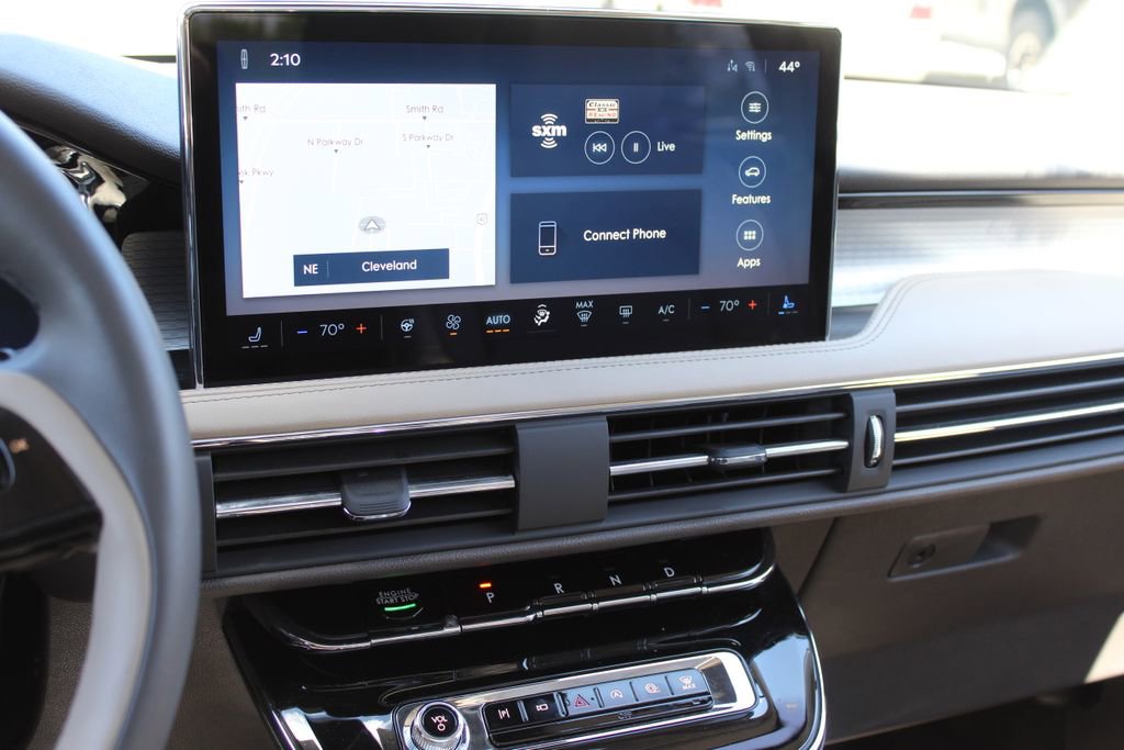 Used 2023 Lincoln Corsair FWD w/ Equipment Group 101A image 13