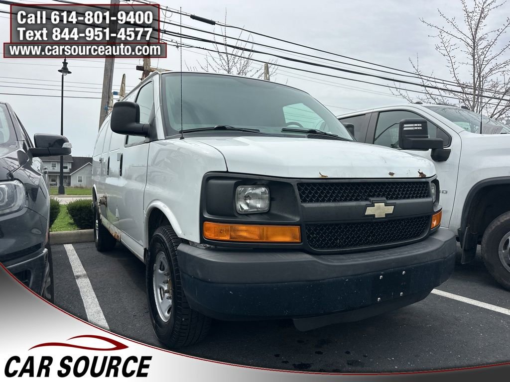 Used 2013 Chevrolet Express 2500 image 3