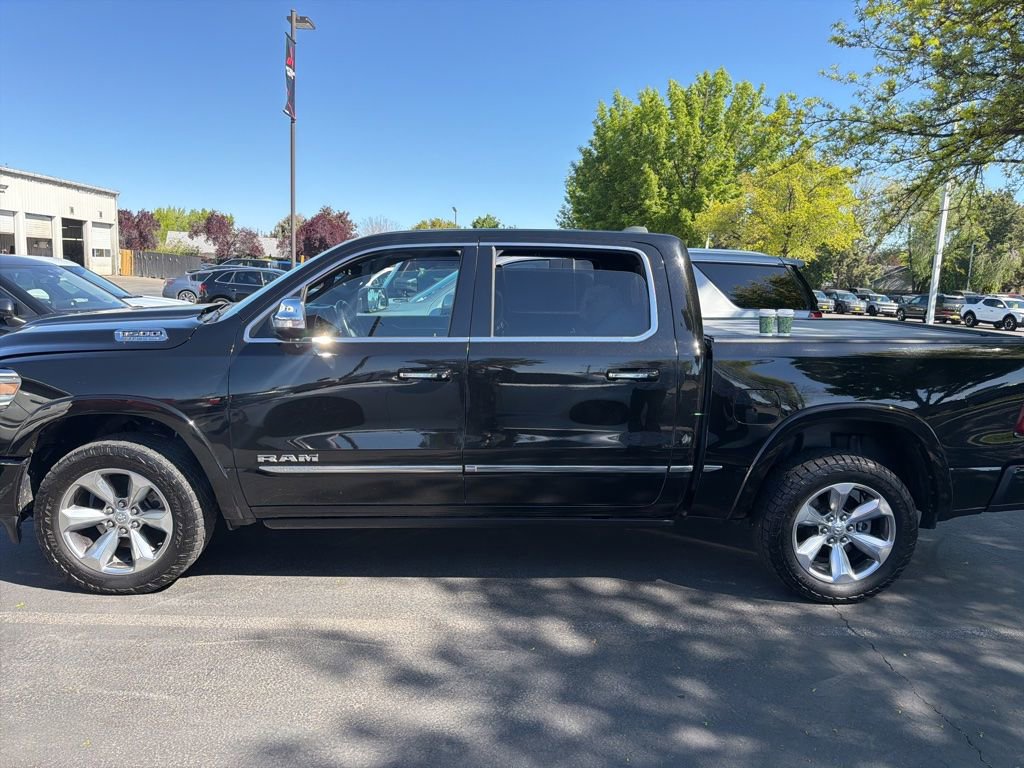 Used 2022 RAM 1500 Limited w/ Body Color Bumper Group AWD/4WD image 14
