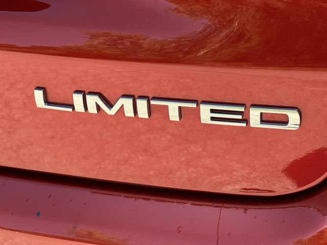Used 2025 Jeep Compass Limited AWD/4WD image 19