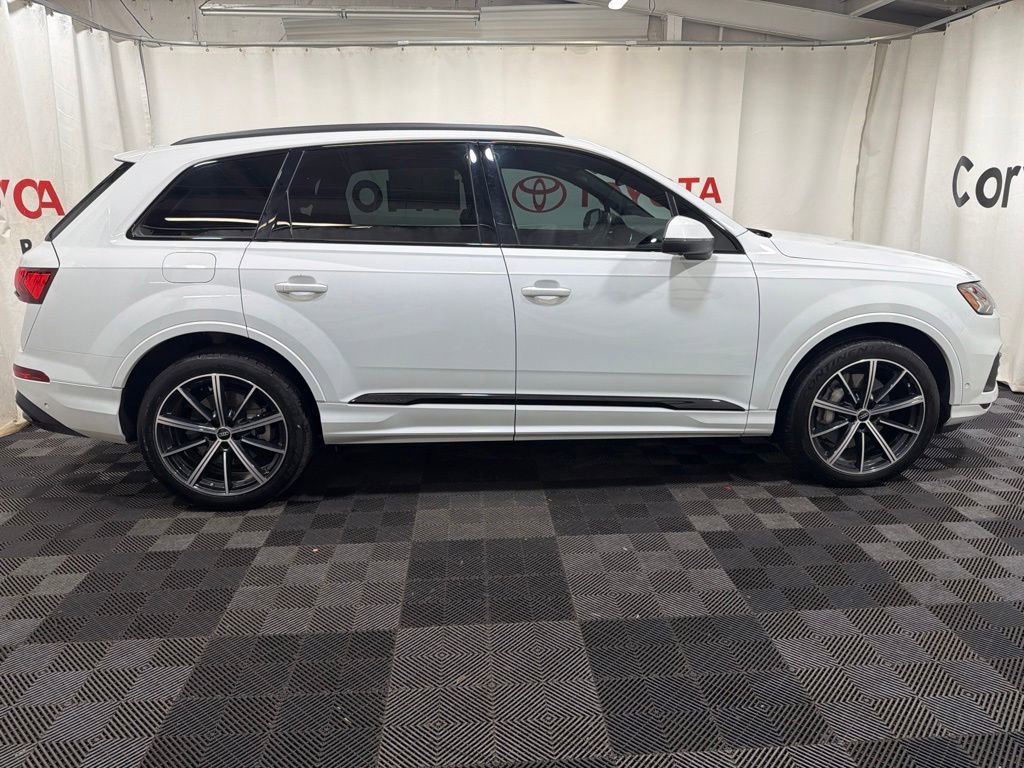 Used 2023 Audi Q7 3.0T Premium Plus w/ Premium Plus Package AWD/4WD image 8