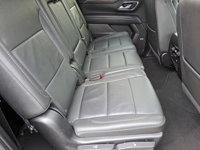 Used 2024 Chevrolet Suburban LT image 26