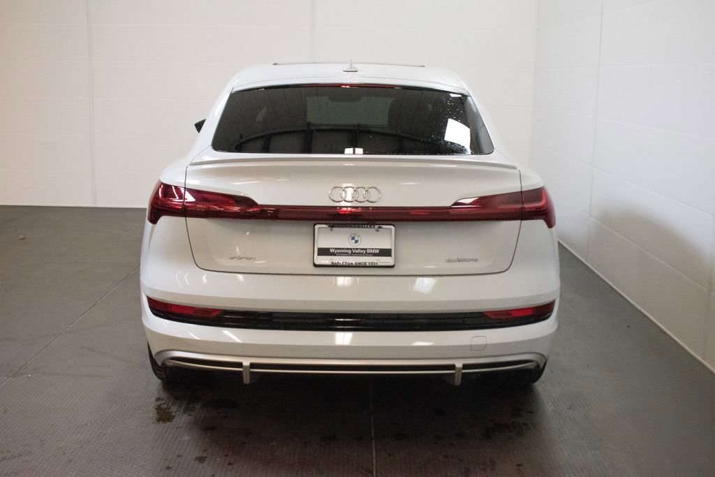 Used 2023 Audi e-tron Premium Plus w/ Premium Plus Package image 5