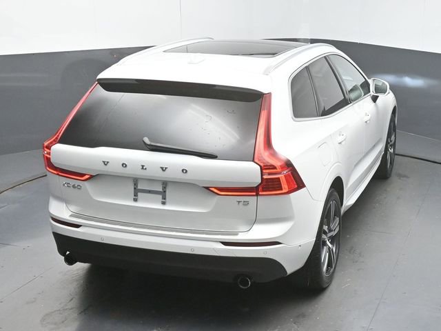 Used 2019 Volvo XC60 T5 Momentum w/ Premium Package image 47