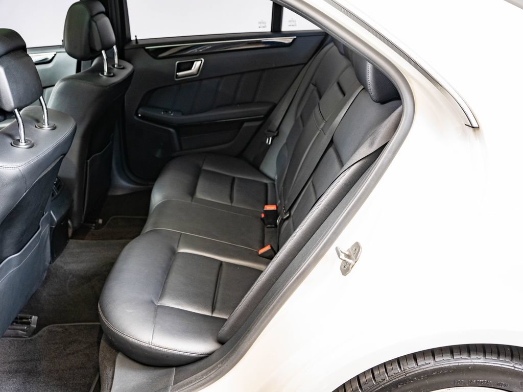 Used 2012 Mercedes-Benz E 350 4MATIC Sedan image 46