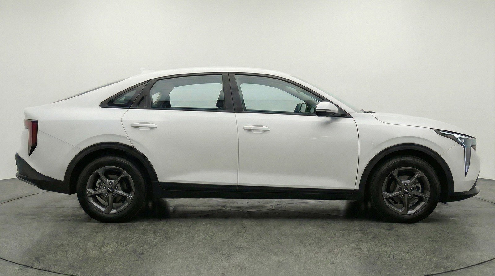 Used 2025 Kia K4 FWD image 11